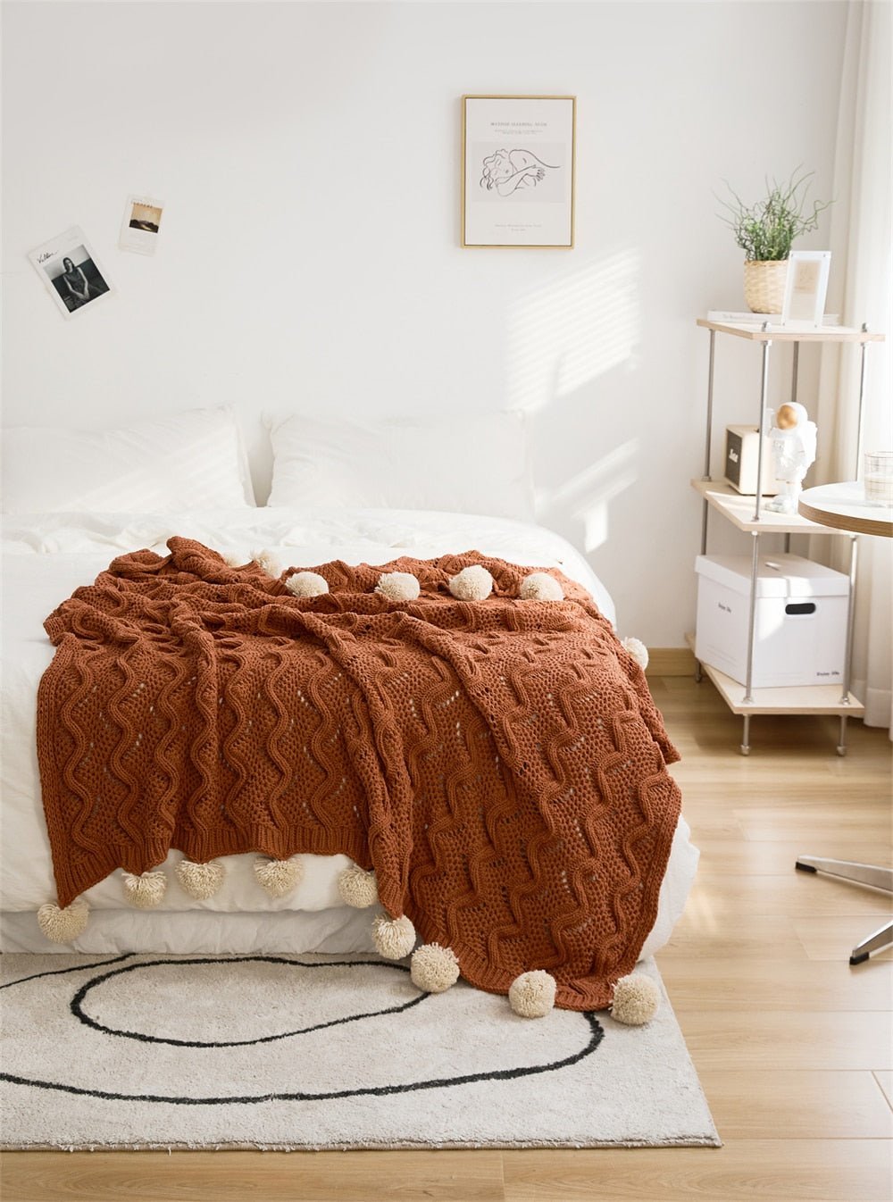 PomPrestige Luxury Throw - CozifyDecor