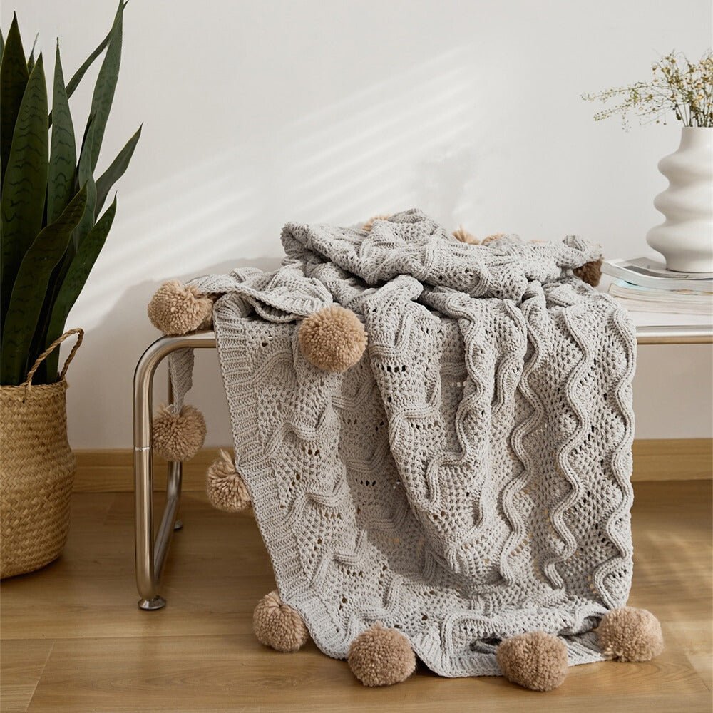 PomPrestige Luxury Throw - CozifyDecor